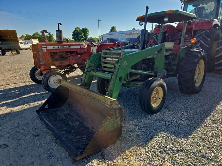 1977-john-deere-2040-image-1