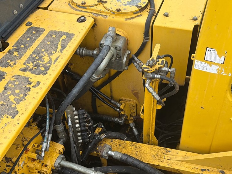 komatsu-pc360-lc-10-image-49