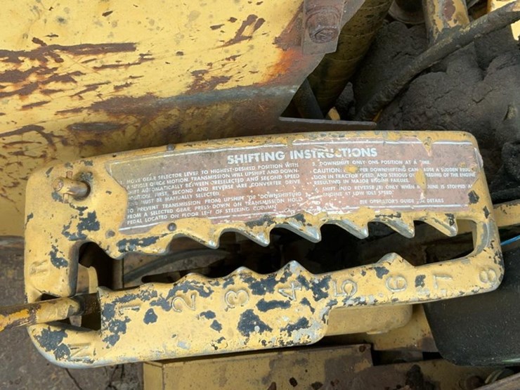 caterpillar-621-image-27