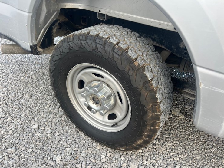2017-ford-f250-xl-image-19