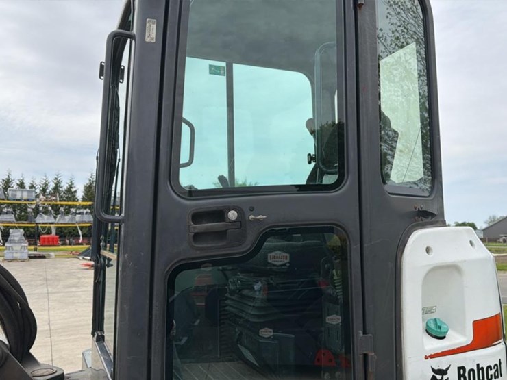 2014-bobcat-e42-image-51