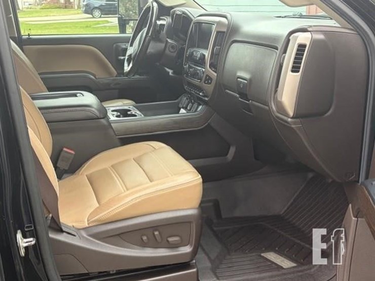 2019-gmc-sierra-2500hd-denali-image-5