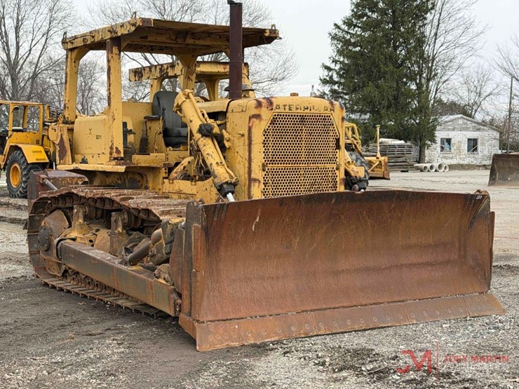 caterpillar-d7f-image-1