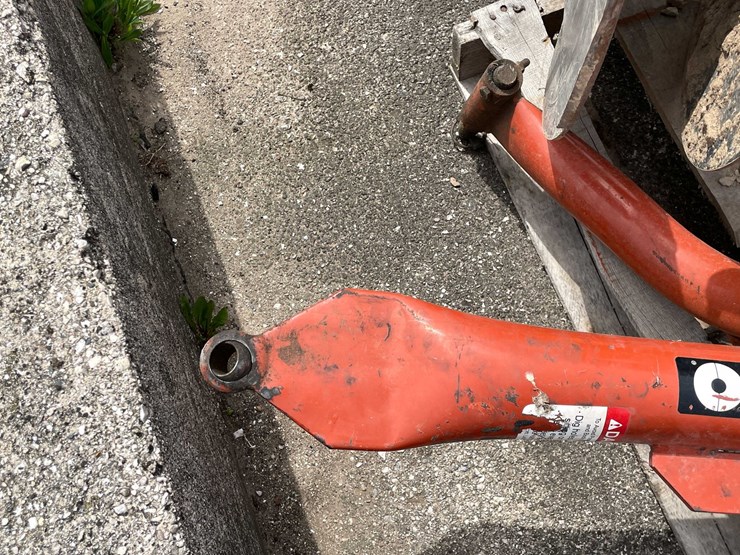 #4164-•-rhino-tractor-mounted-post-hole-auger-image-13