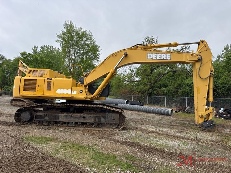 2004-deere-450c-lc-image-5