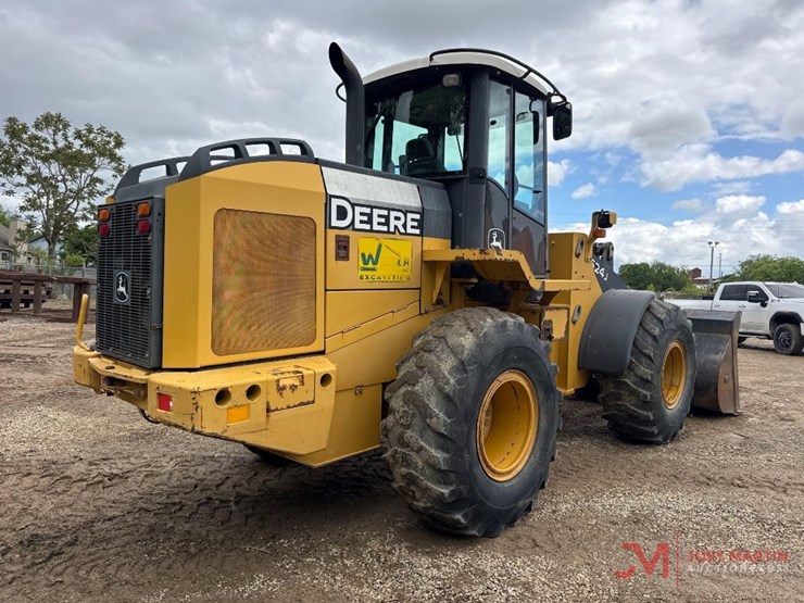 2004-deere-624j-image-2