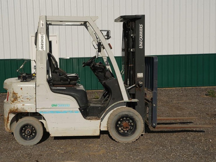 #104-•-2022-unicarriers-mp1f2a25dv-forklift-image-2
