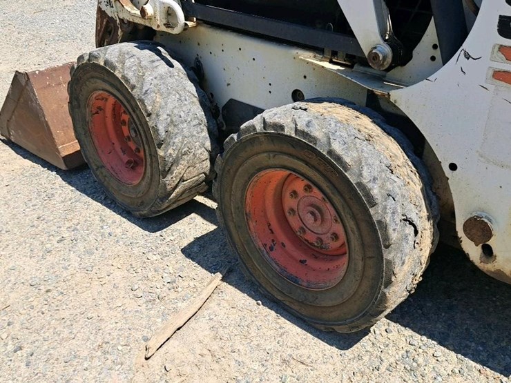 2008-bobcat-s185-image-23