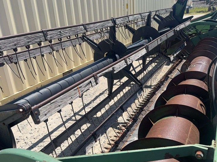 john-deere-218-image-3