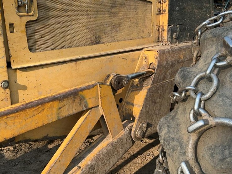 1990-john-deere-640d-image-36