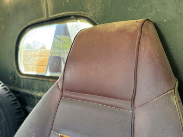 #5008-•-benefit-of-kqed-1949-international-dump-truck*-image-3