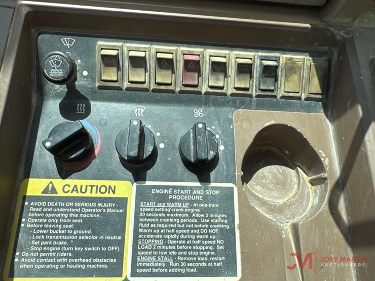 1996-deere-544g-image-24