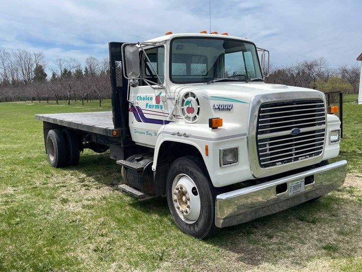 ford-l7000-image-3