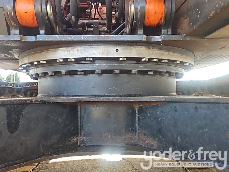 2018-hitachi-zx350-image-19