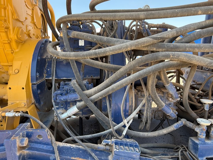 caterpillar-c32-image-17