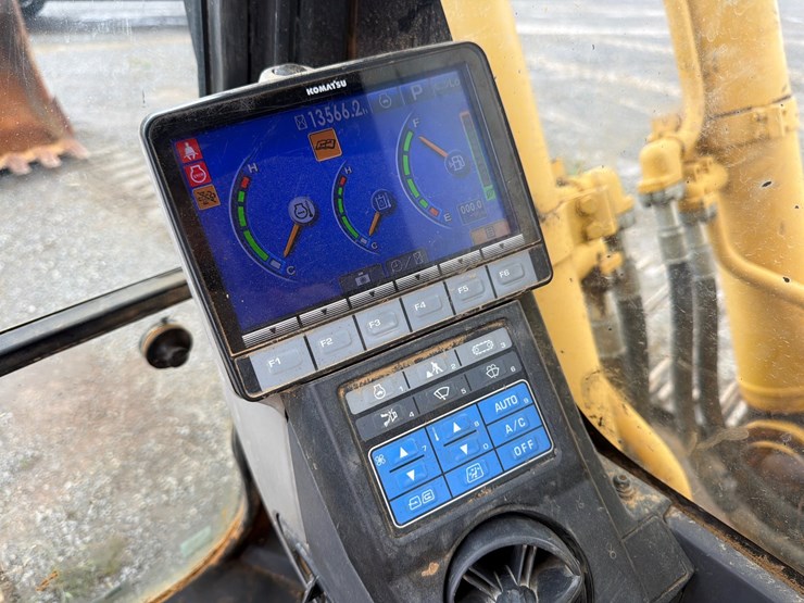 komatsu-pc360-lc-10-image-54