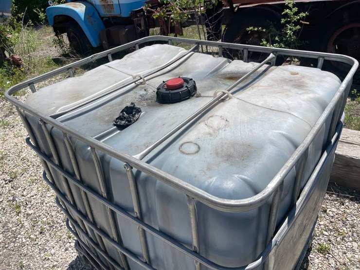 #6080-•-(2)-ibc-totes-of-waste-motor-oil-image-6