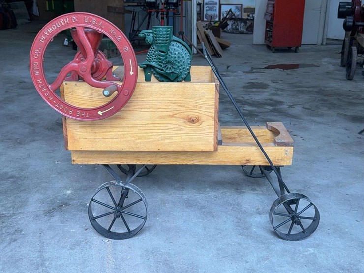 heath-mfg.-co.-'never-fail'-grinder-&-rapid-grist-mill-on-cart-image-2