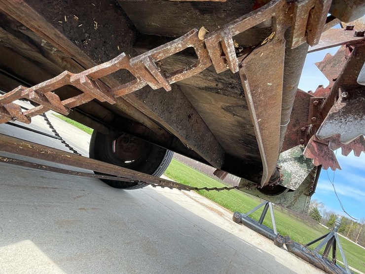 #5512-•-manure-spreader-image-22