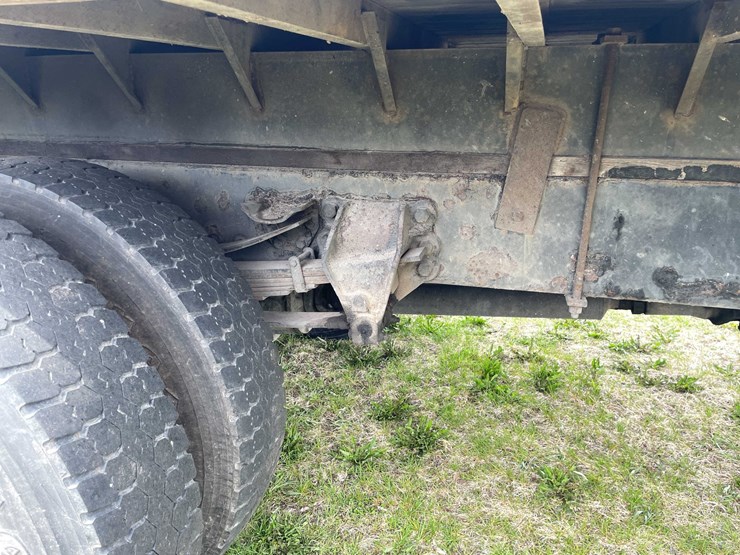 ford-l7000-image-50