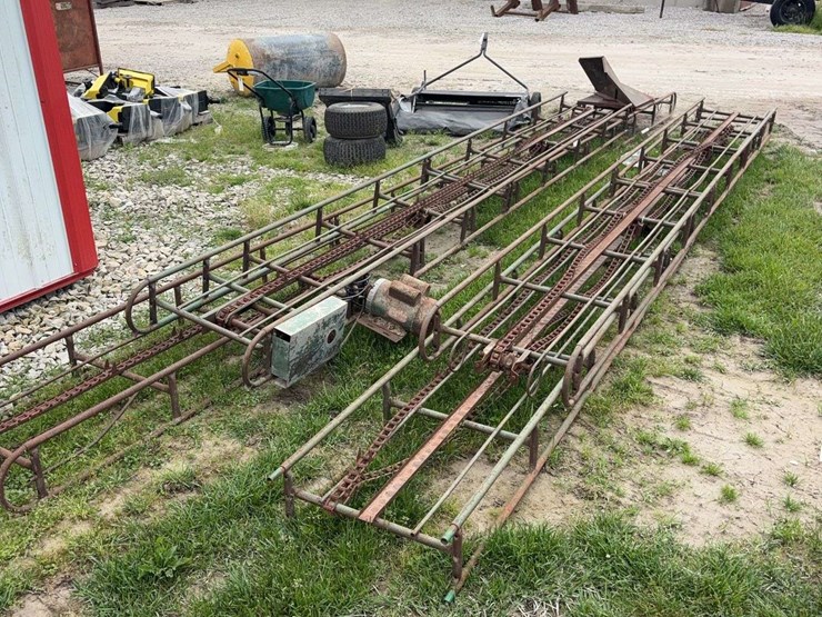 hay-elevator-with-chain-and-electric-motor,-approx.-70ft,-in-working-order-when-took-down-image-3