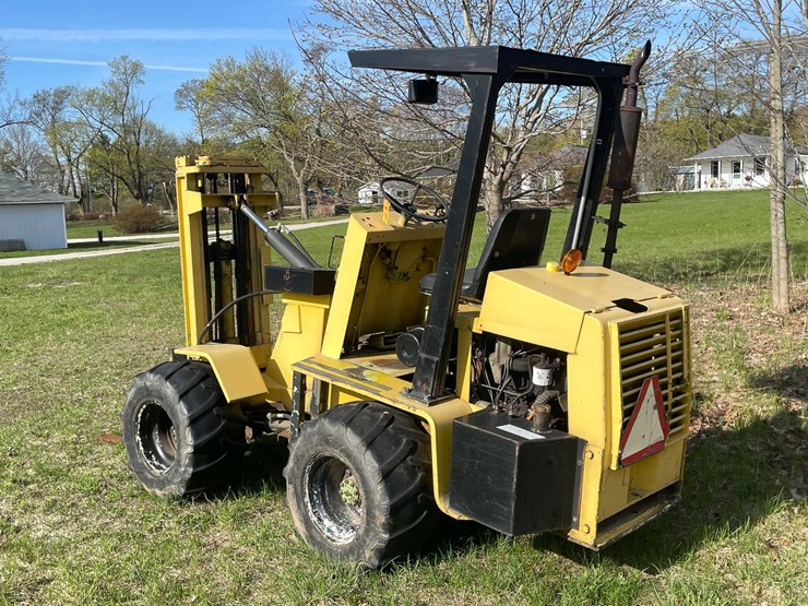#5498-•-1978-swinger-forklift-image-7