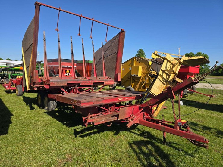 new-holland-stackliner-1034-image-3
