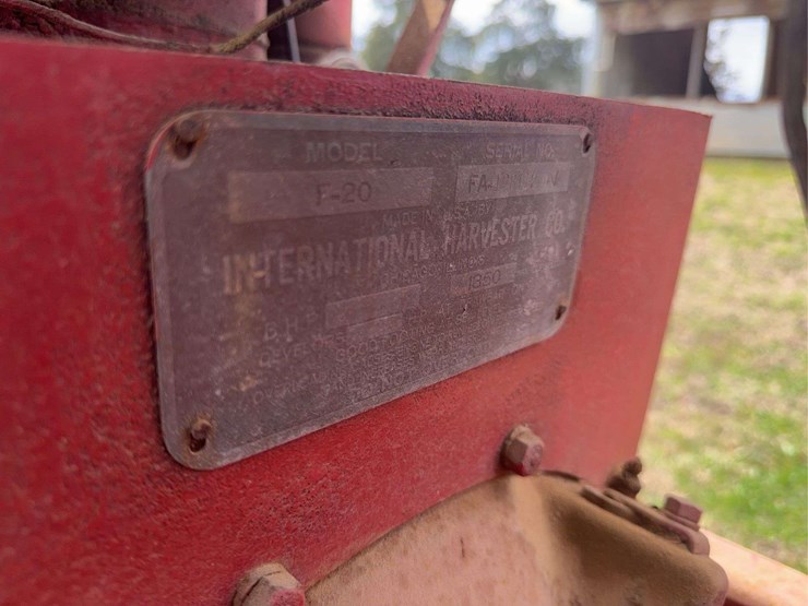 farmall-f-20-image-40