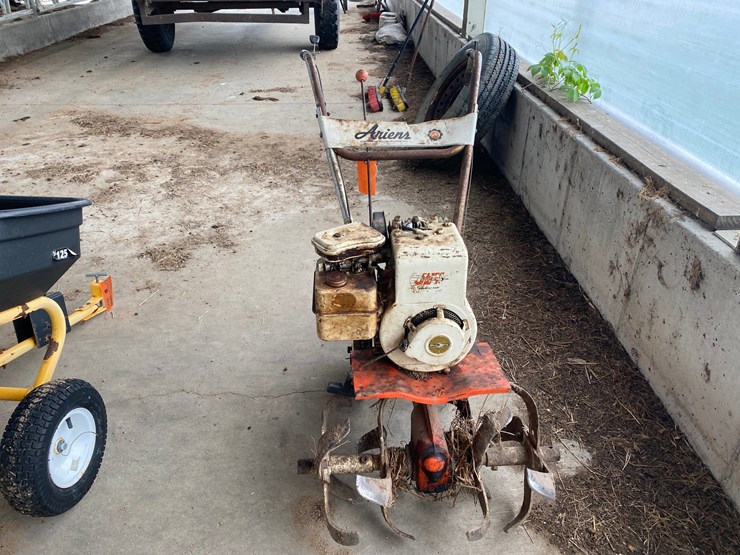 #3570-•-ariens-rototiller-image-2