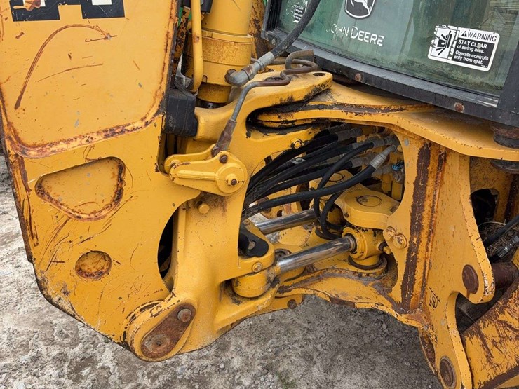 deere-310-image-15