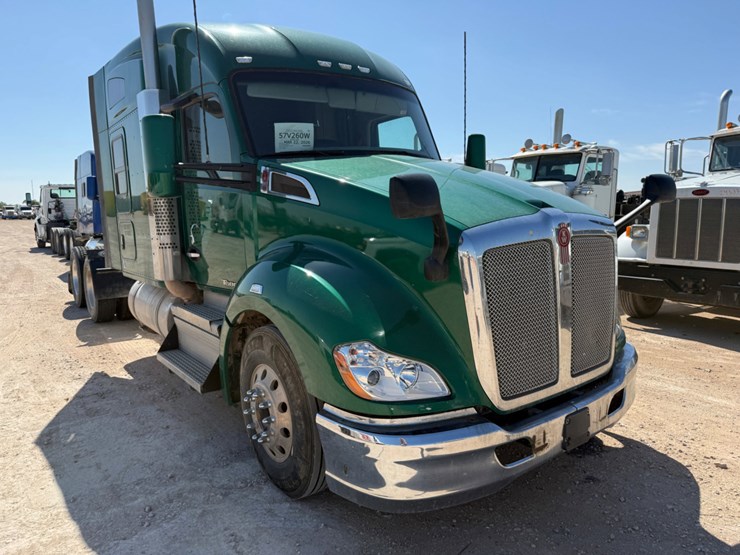 2019-kenworth-t680-image-2