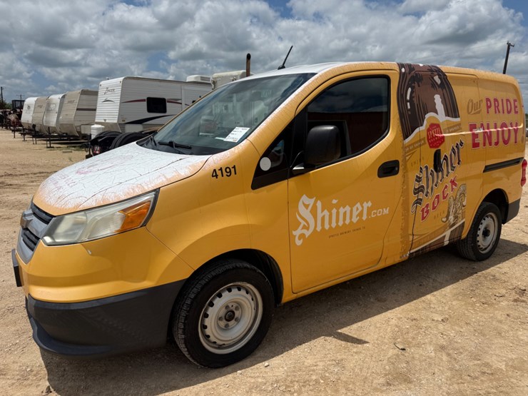 2017-chevrolet-city-express-image-1
