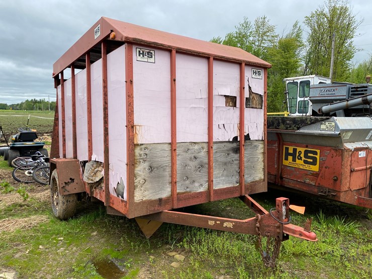 #3504-•-h&s-cattle-trailer-with-2"-ball-hitch-(no-title)-image-2
