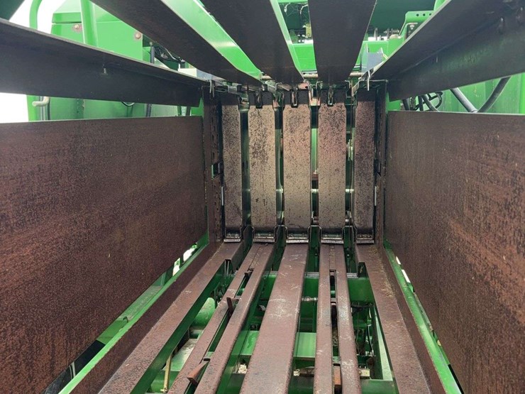 john-deere-100-image-9