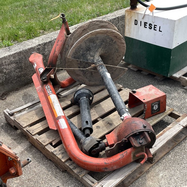 #4164 • Rhino Tractor Mounted Post Hole Auger