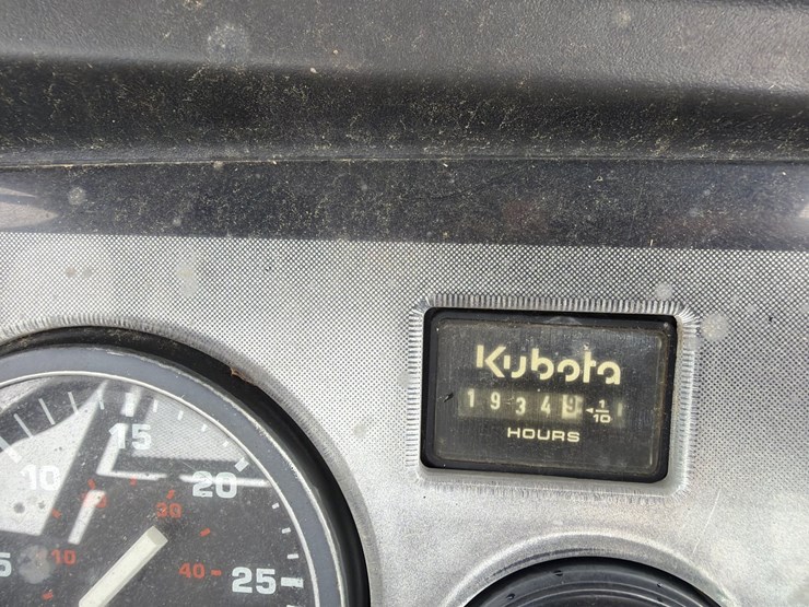 kubota-rtv900-image-15