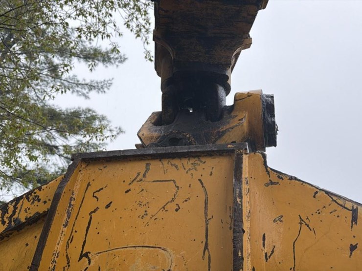 1996-deere-748g-image-34