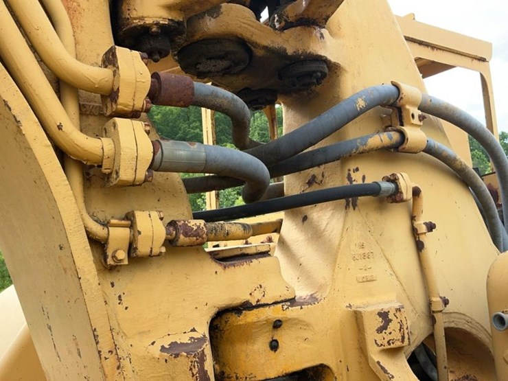 caterpillar-621-image-56