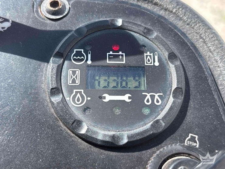 2018-john-deere-2500b-image-6
