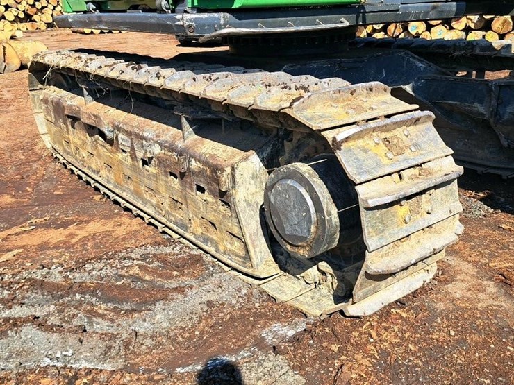 2016-deere-853m-image-32
