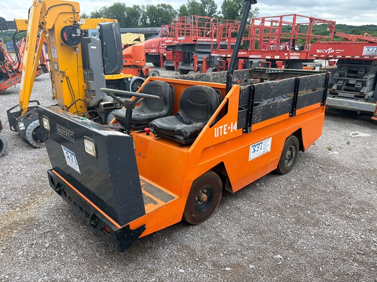 #95-•-2015-motrec-e-480-industrial-utility-vehicle-image-1