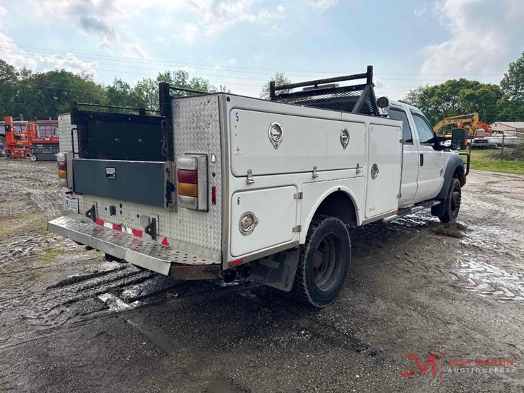 2011-ford-f550-xl-image-3