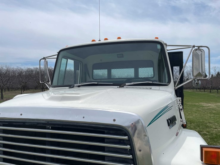 ford-l7000-image-33