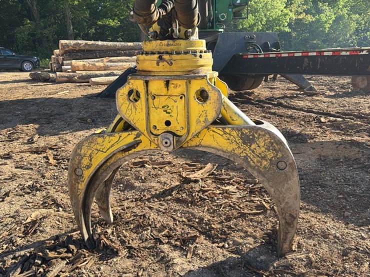 2018-deere-437e-image-13