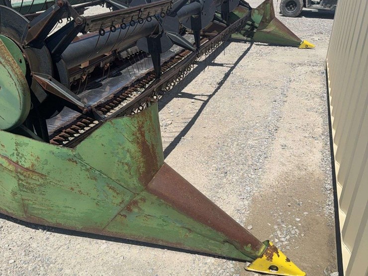 john-deere-218-image-8