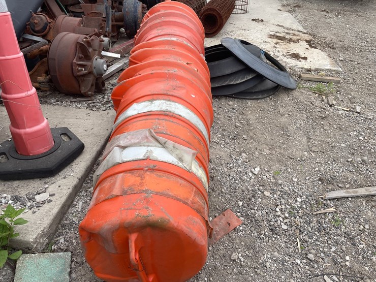 #6065-•-construction-barrels-image-2