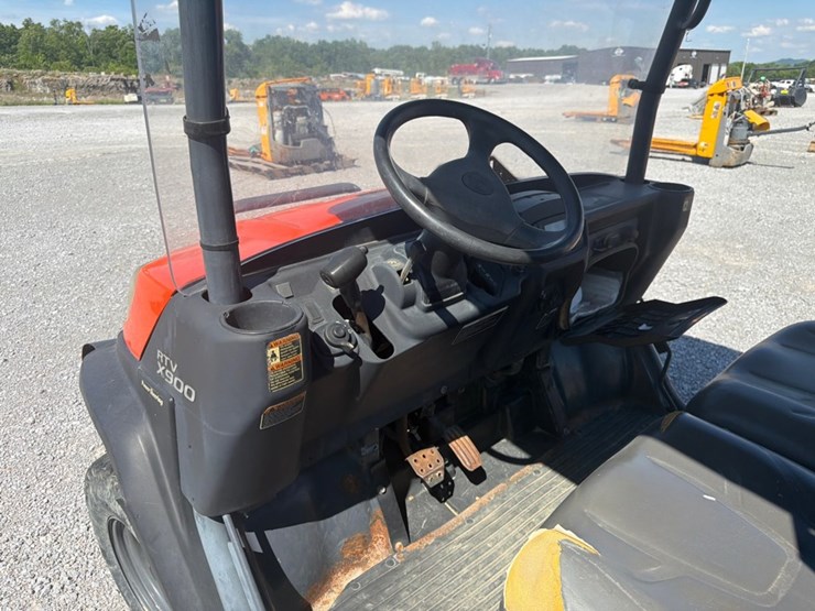 2015-kubota-rtv-x900-image-9
