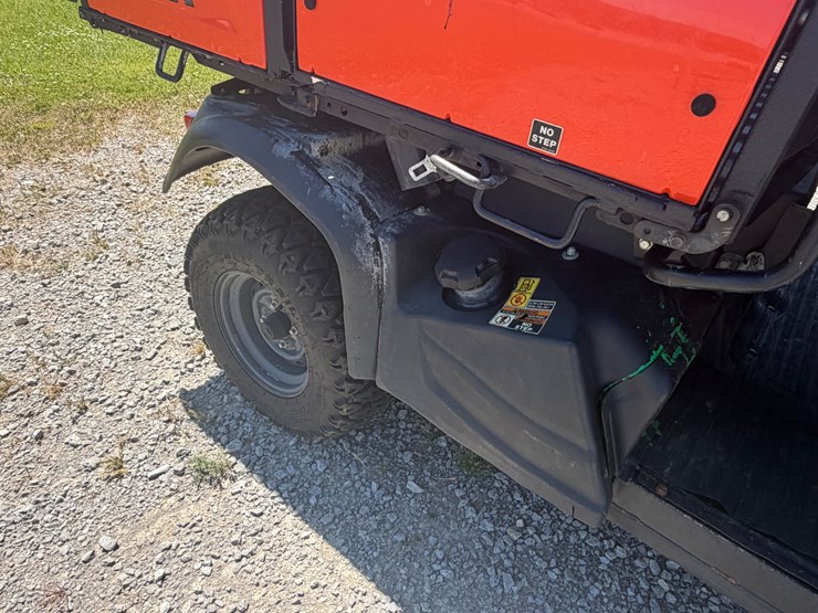 kubota-rtvx1140-image-21