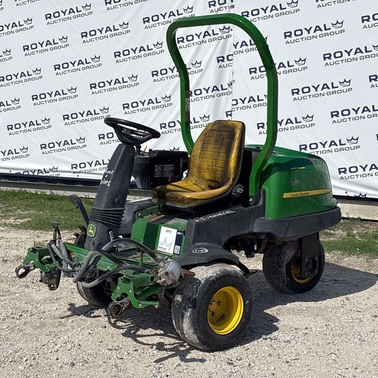 2018 JOHN DEERE 2500B