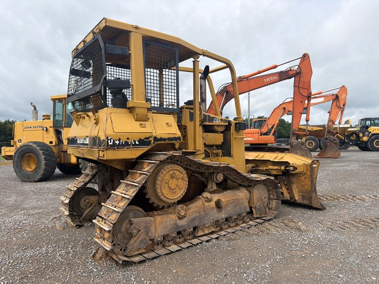 caterpillar-d4h-xl-image-4